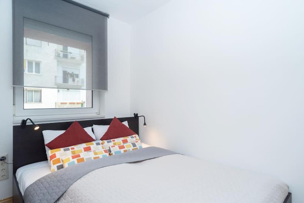 Ap. With Free Parking Near Budapestcongress Centre Apartment Exterior photo