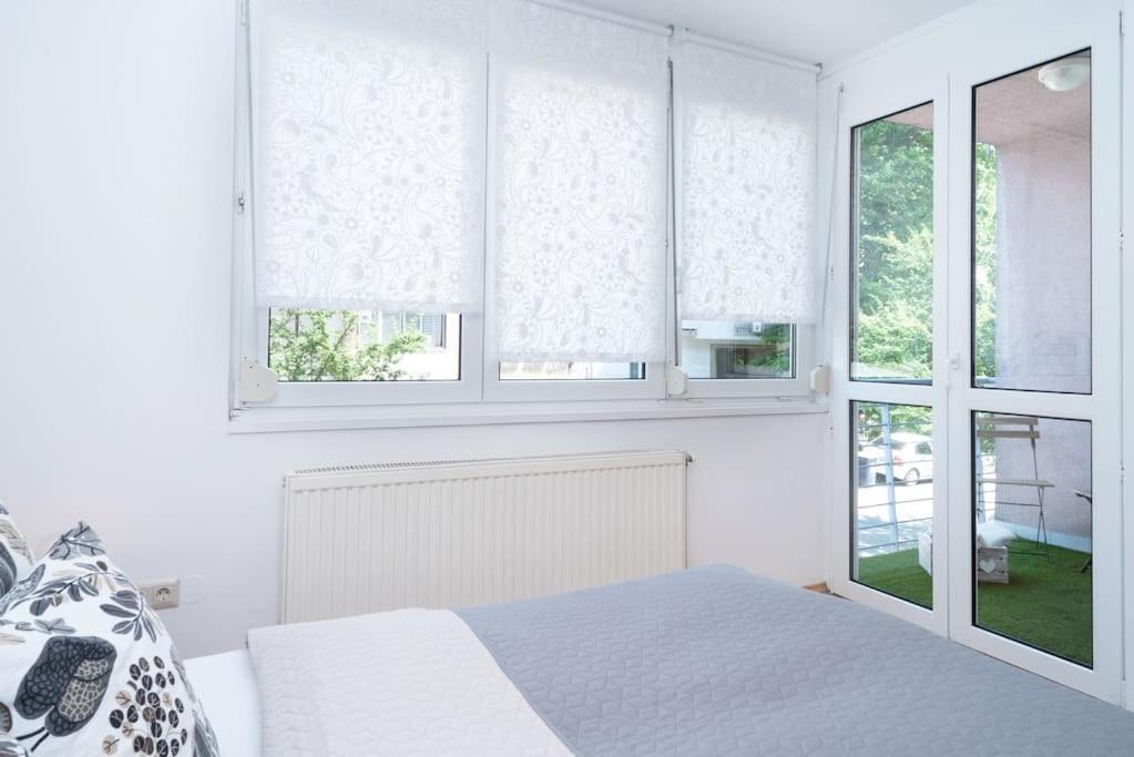 Ap. With Free Parking Near Budapestcongress Centre Apartment Exterior photo